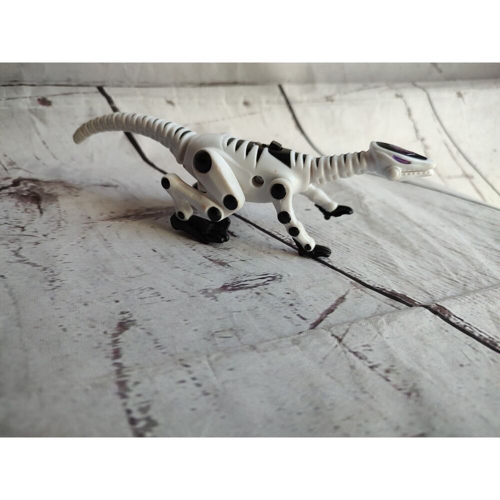 2006 Wow Wee Robosapien Biting Robo Reptile McDonald’s Action Figure Dinosaur